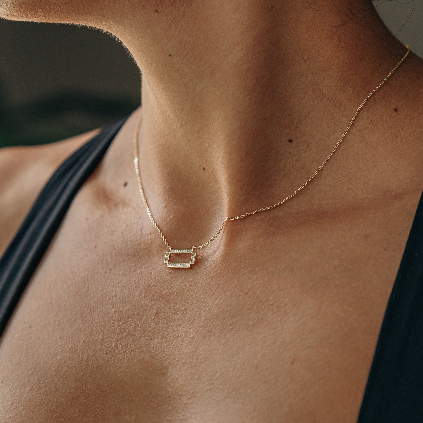 The Aura Geometric Pendant