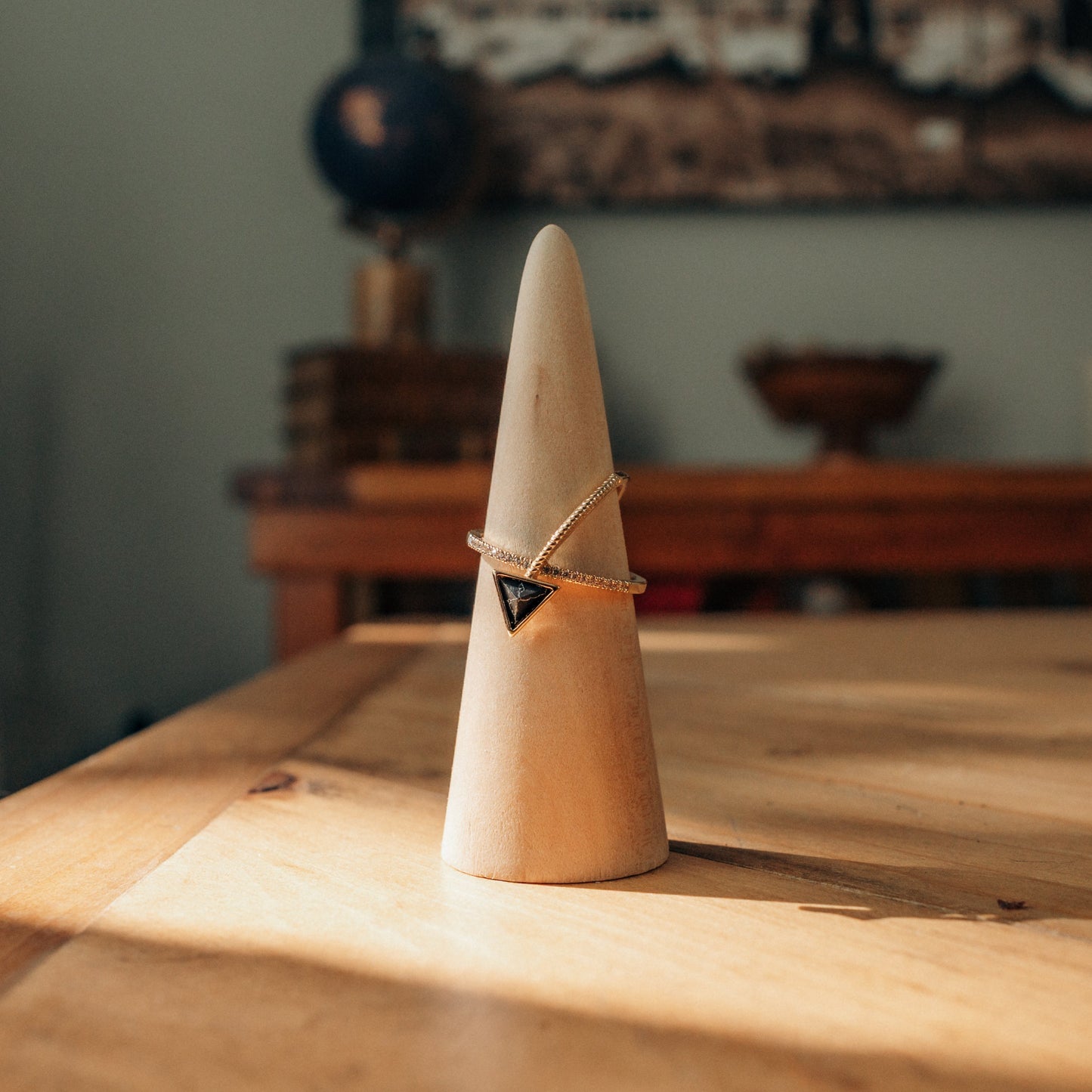 The Obsidian Apex Ring